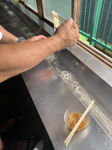 流しそうめん